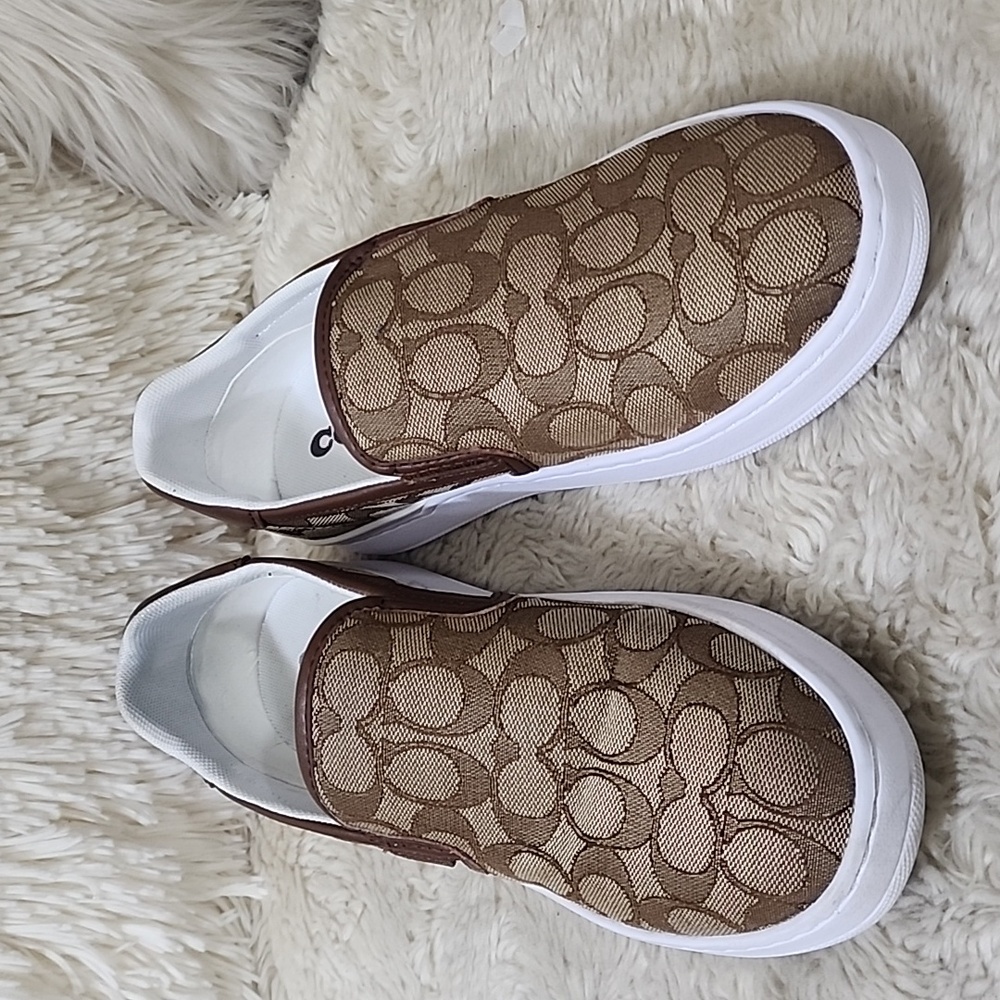 Coach 8B Size Brown Slip-On Athletic Shoes - Picture 2 of 10